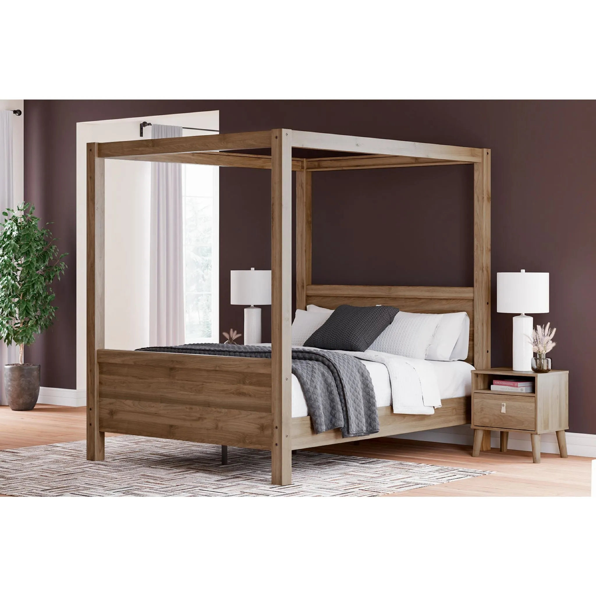 Aprilyn Queen Canopy Bed