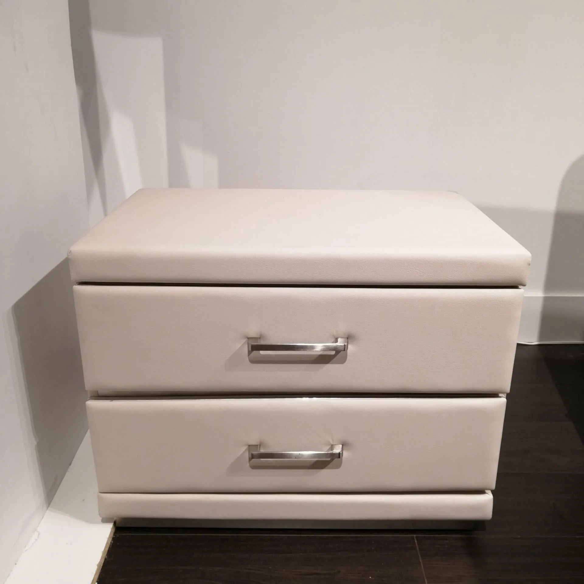 CLAIRE Leather 2-Drawer Nightstand