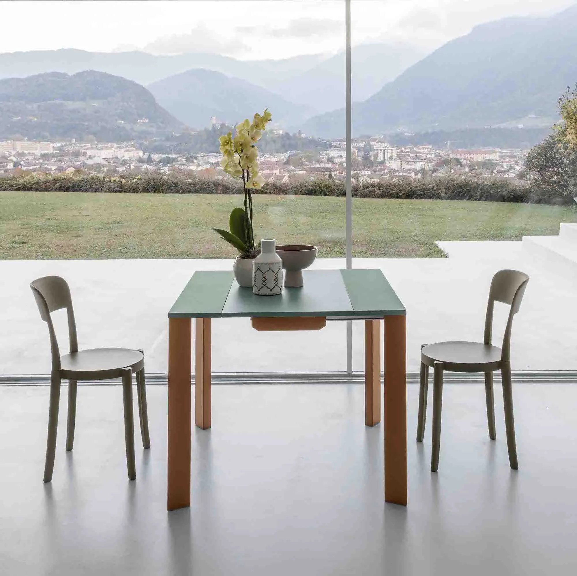 Delta - Slim Console and Extendable Dining Table