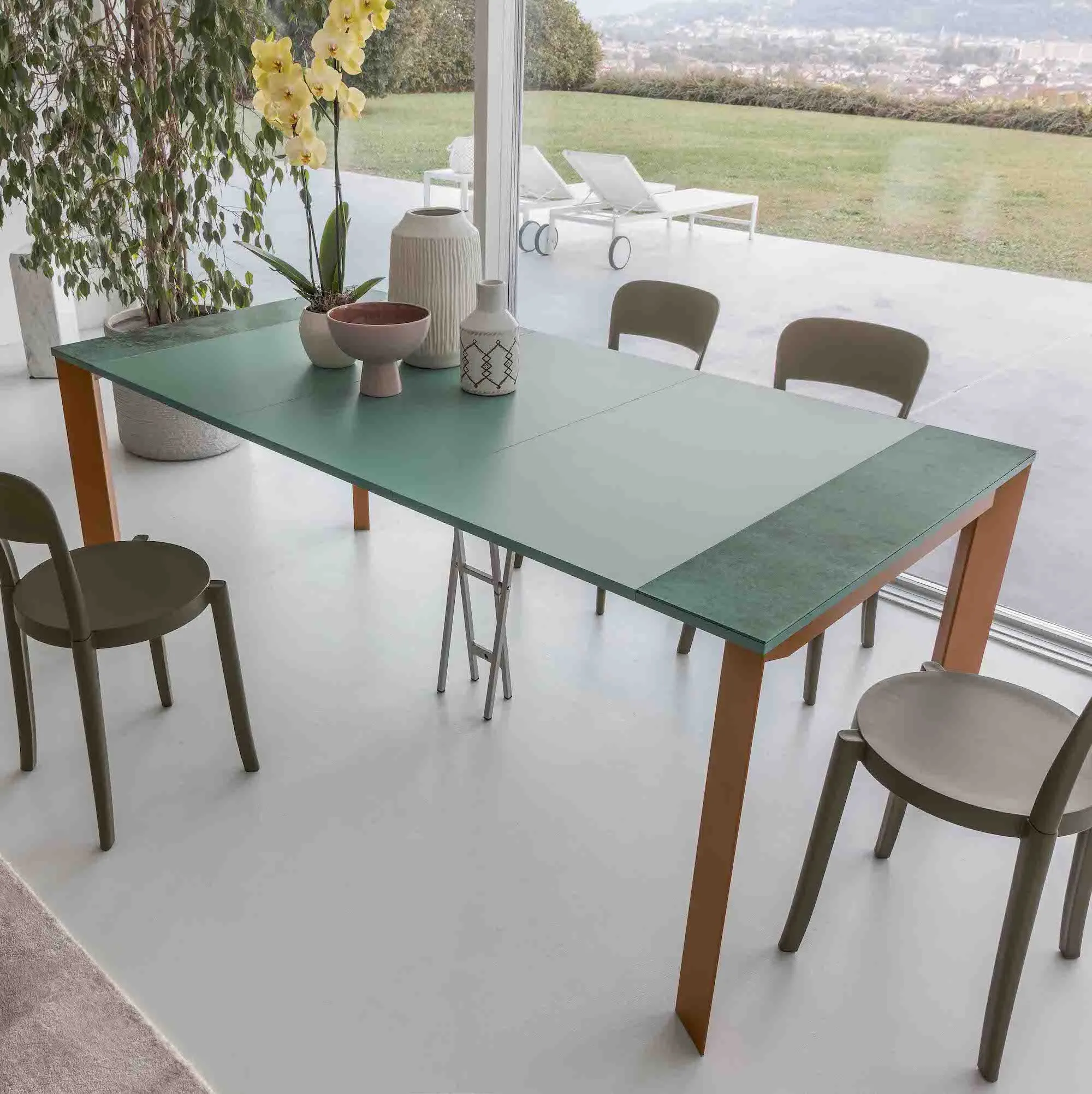 Delta - Slim Console and Extendable Dining Table