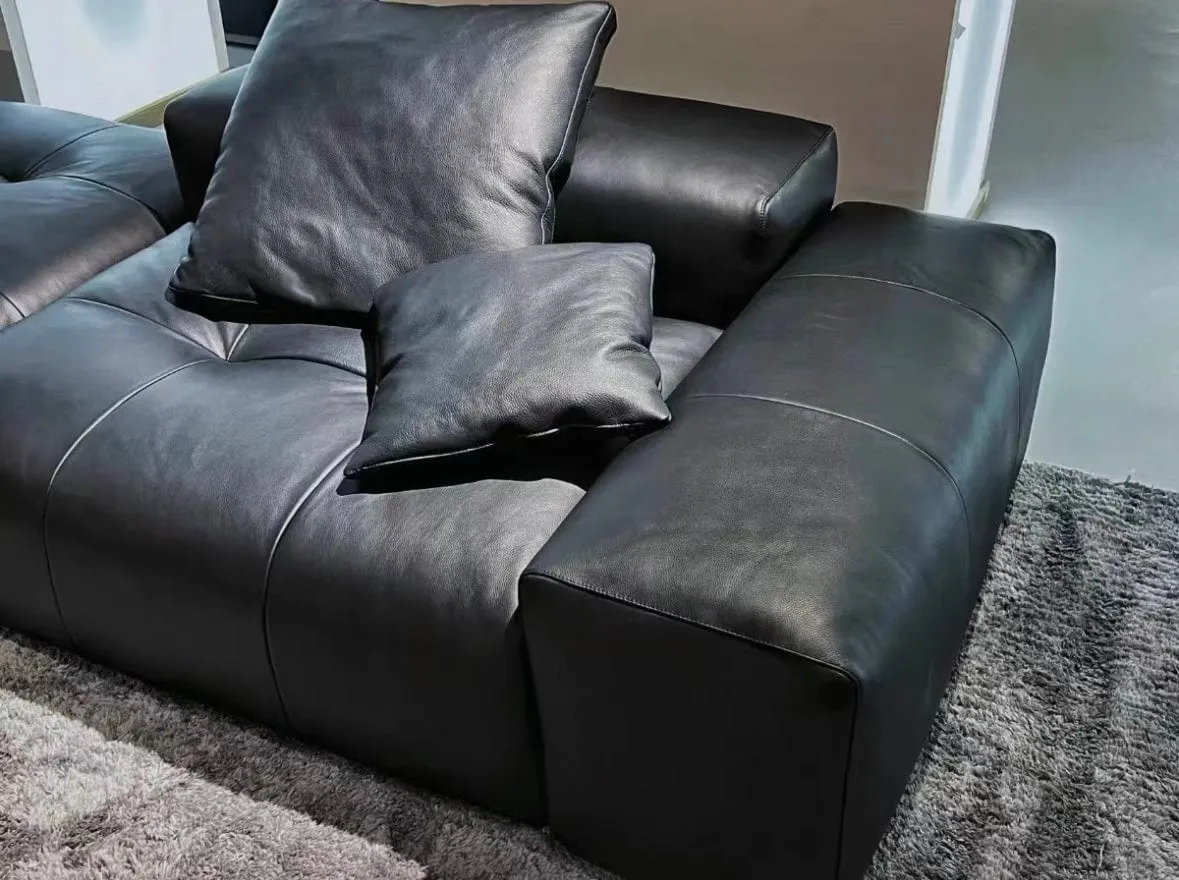 Hillford Scratch Resistant Leather Sofa