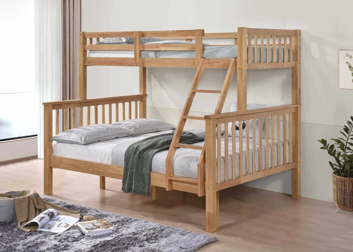 Kelling Wooden Triple Bunk Bed