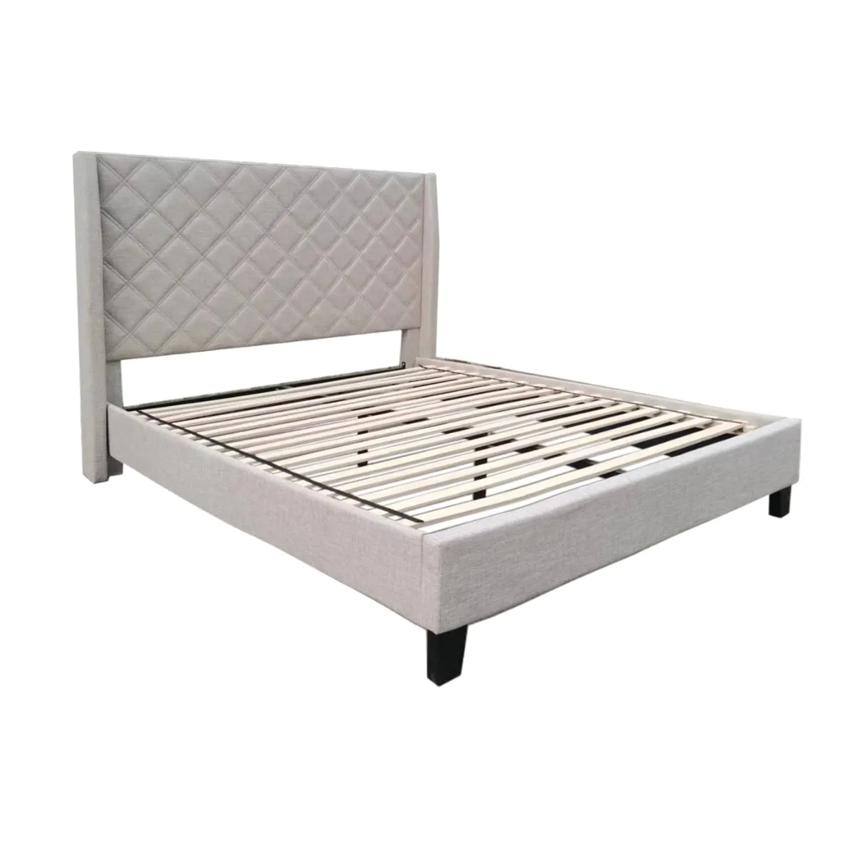 LuxuryDream Queen Upholstered Platform Bed