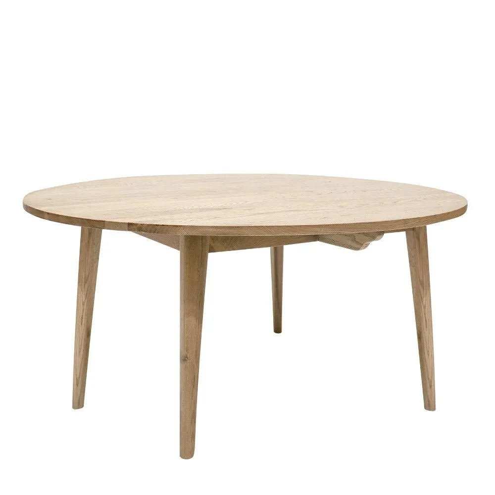 Round Vaasa Scandinavian Chic American Oak Dining Table