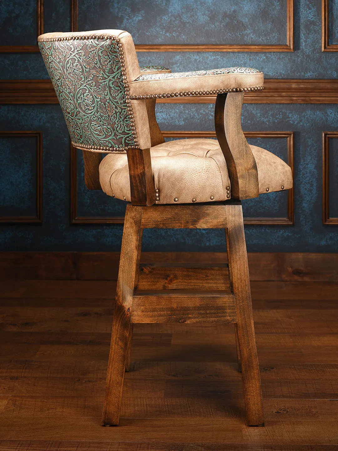 Tufted Saloon Leather Chisum Bar Stool